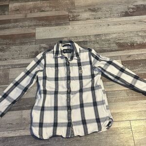 Xs Women’s Carhartt Flannell
